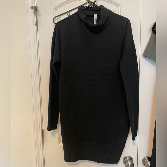 lululemon athletica | Dresses | Long Sleeve Lululemon Dress | Poshmark